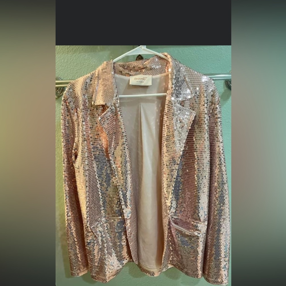 Sequin pink Barbie style jacket!!